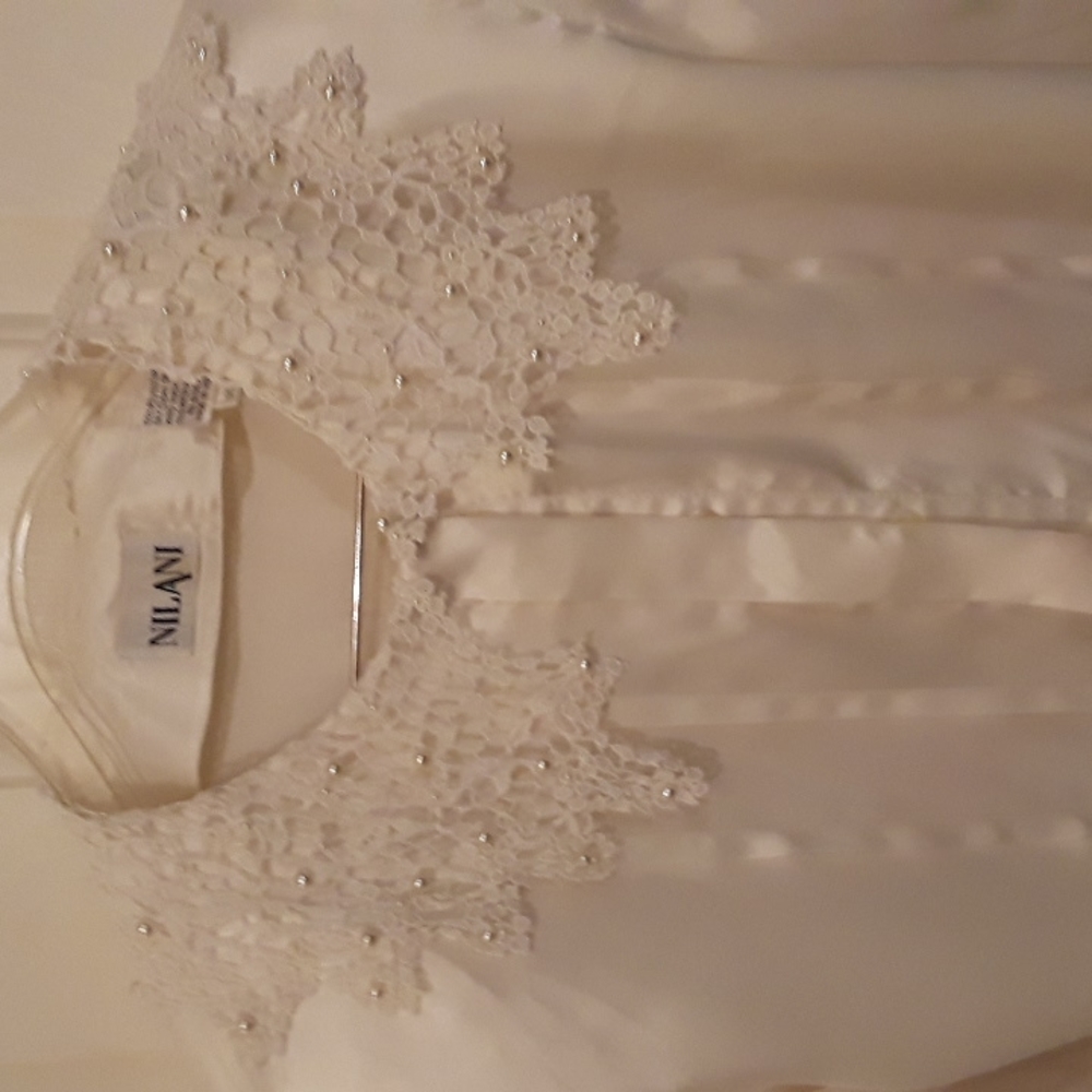 Milani vintage satin, lace and pearls blouse cottage core